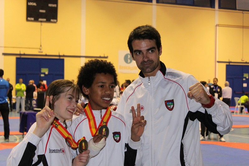 CLUBES NAVARROS EN EL CAMPEONATO DE ESPAÑA 2015